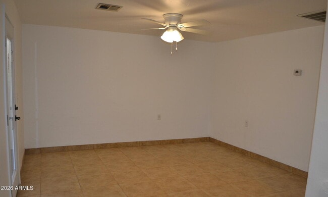 Building Photo - 44 N Mountain Rd