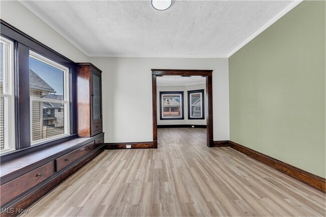 Building Photo - 428 E 148th St