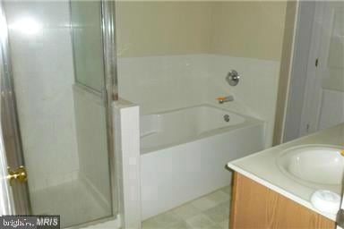 Photo - 1729 Barnett Ct Apartment