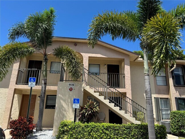Foto del edificio - 9539 Boca Cove Cir