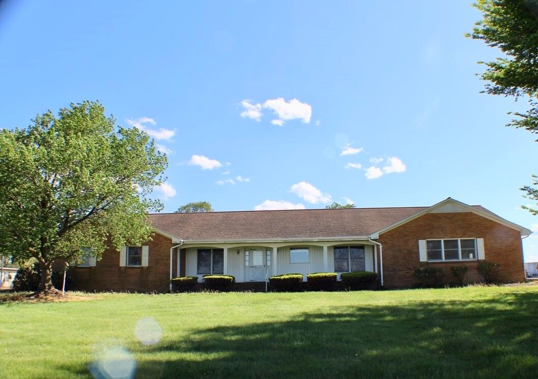 3635 Green Acres Ln, Dayton, VA 22821 House Rental in Dayton, VA