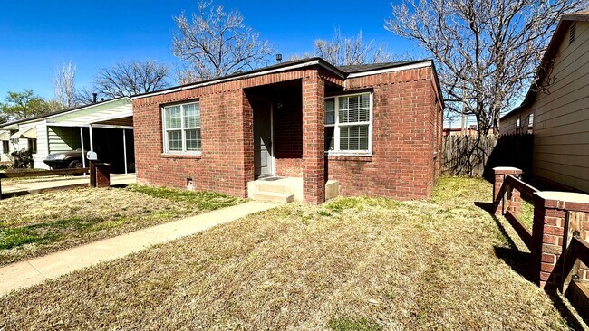 Foto del edificio - Super Cute 2/1 Just Minutes From Tech and Hospitals!