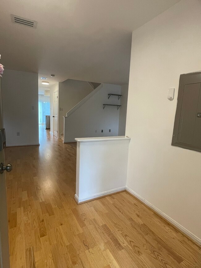 Building Photo - 18207 Leman Lake Dr