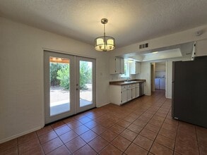 Building Photo - 2582 Camino San Patricio