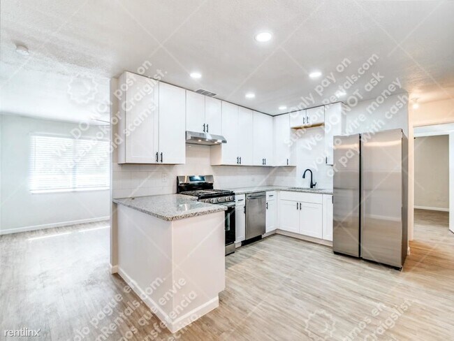 Building Photo - 4 br, 2 bath House - 1817 Burke Dr