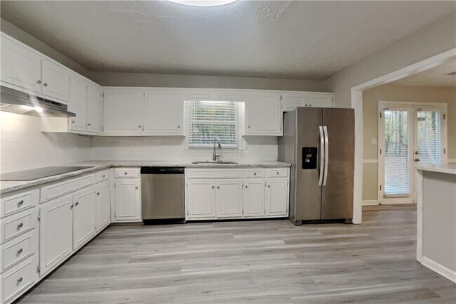 Foto del edificio - 4116 Wendell Way