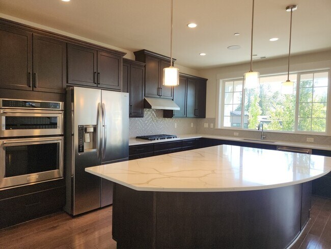 Foto del edificio - 855 224th Ave NE