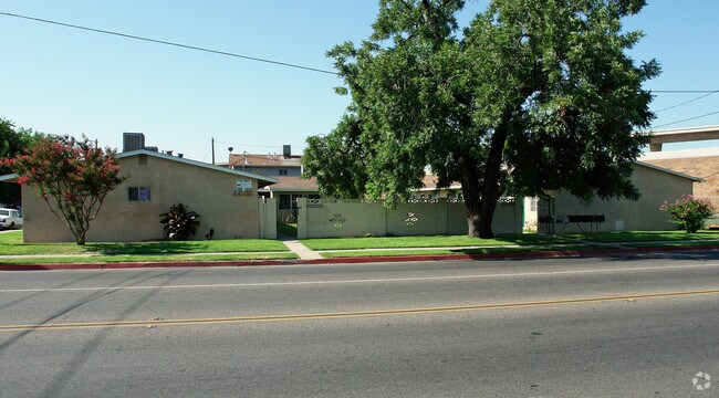Foto del edificio - Olive & Jackson 13 units