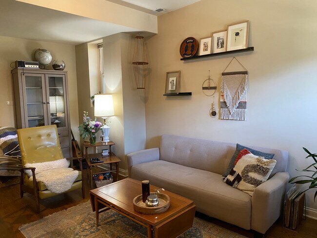 Foto del edificio - 2649 W Thomas St