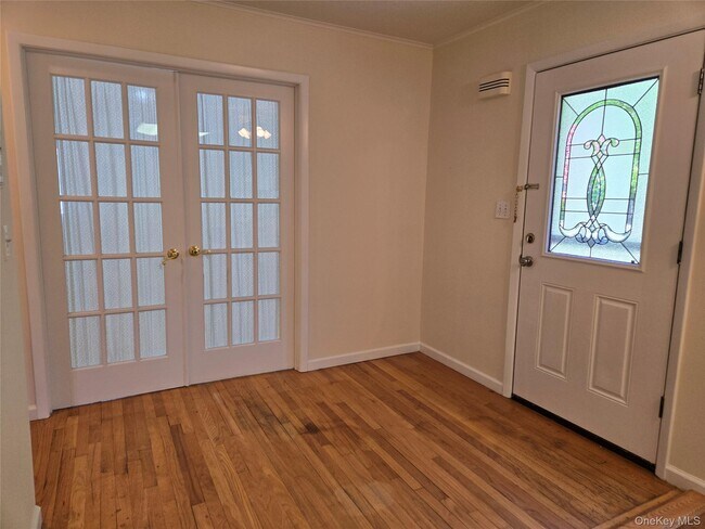 Foto del edificio - 2758 N Cedar Ave
