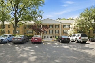 Building Photo - 7651 Tremayne Pl