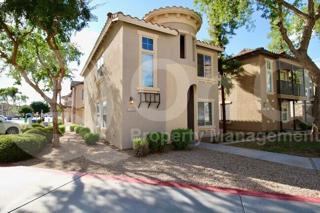 Foto del edificio - 9233 E Neville Ave