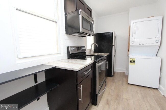 Building Photo - 2019 N 2nd St