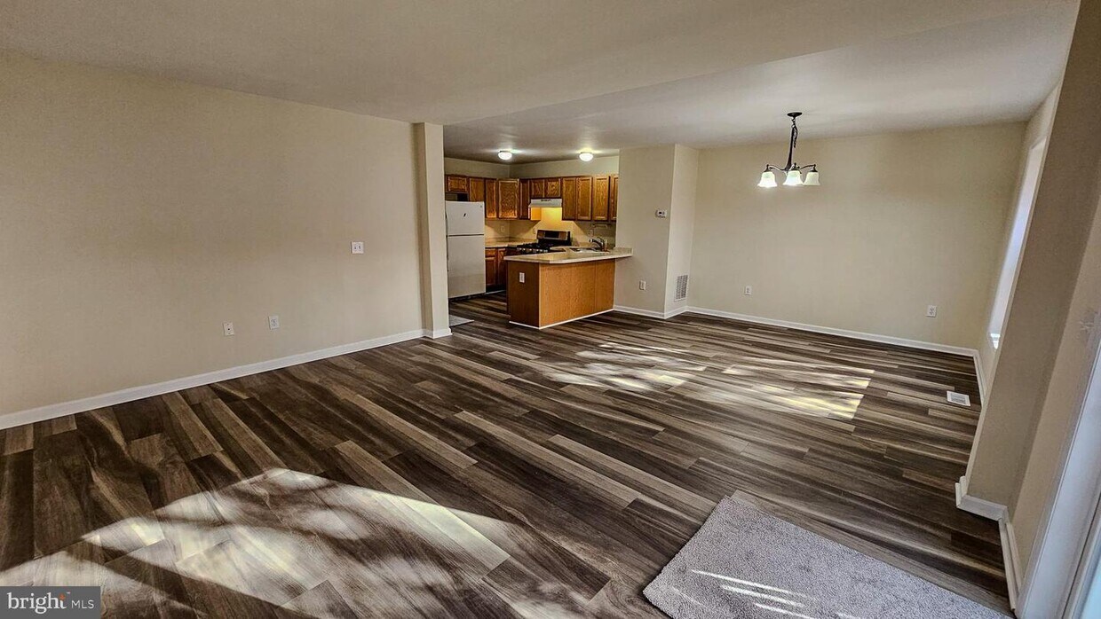 380 Radio Rd, Little Egg Harbor Township, NJ 08087 Townhome Rentals