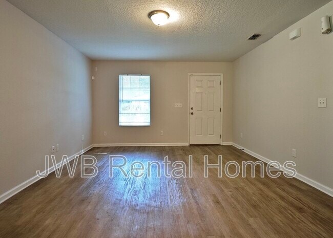 Foto del edificio - 7458 Oriole St