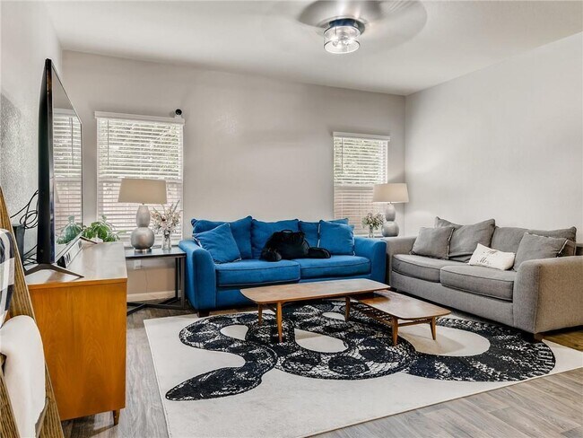 Foto del edificio - 471 Cibolo Creek Dr