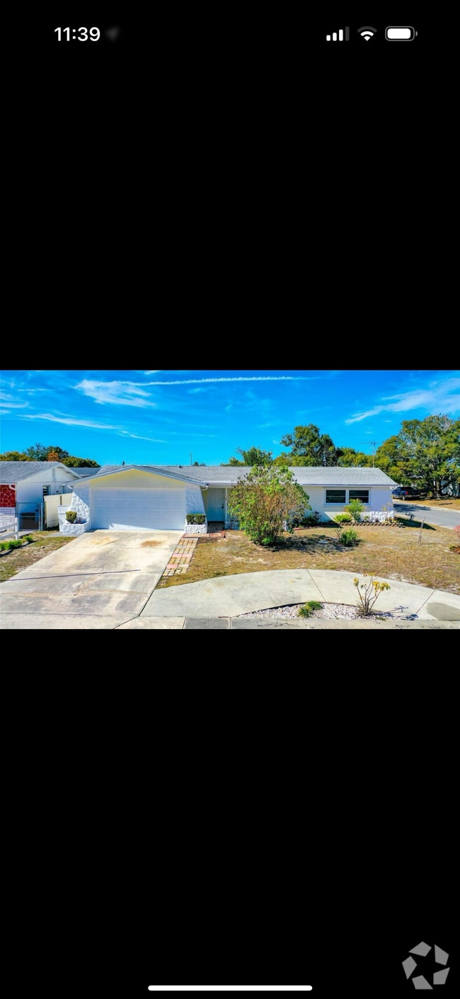 Building Photo - 11705 Meredith Ln
