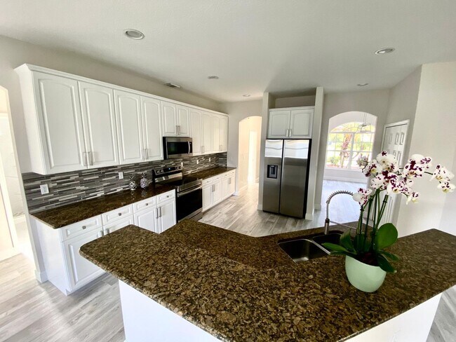 Foto del edificio - 5804 N Dooley Cir
