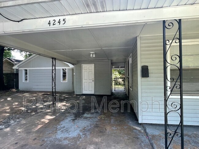 Building Photo - 4245 Willow Rd