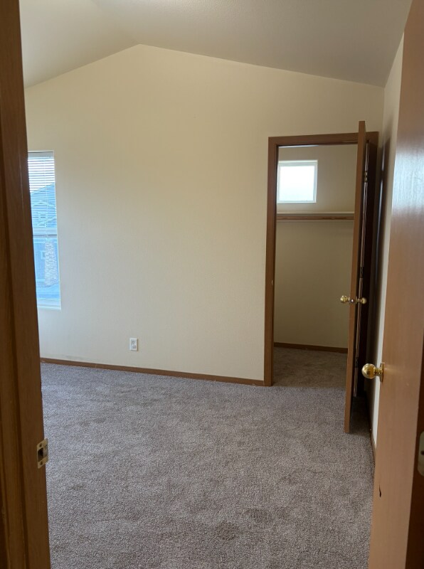 Foto del edificio - 6305 Chapel Hill Blvd