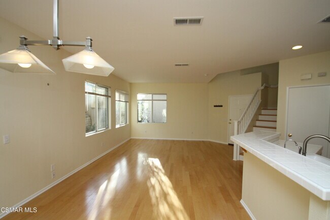 Foto del edificio - 1538 Tierra Buena Ct