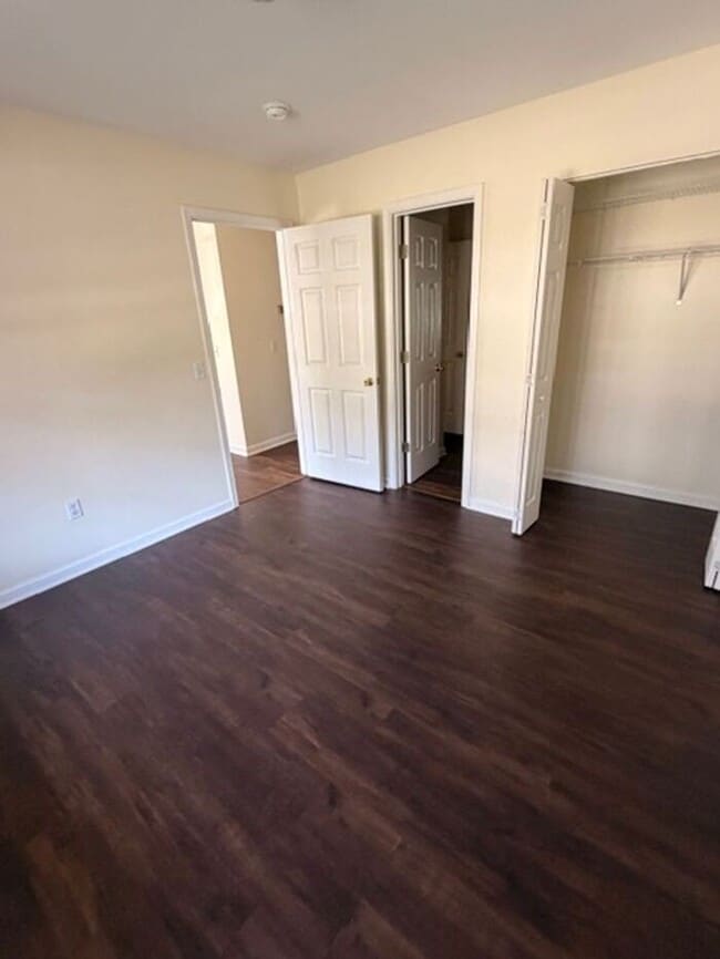 Foto del edificio - Beautiful and spacious! Ready for move in!