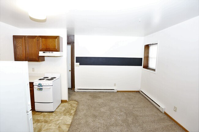 Building Photo - 535 Harvard St