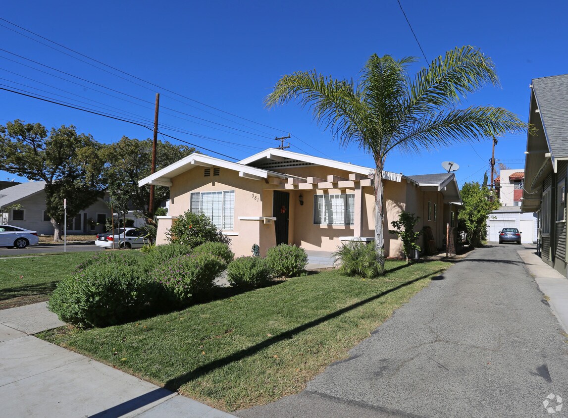 Primary Photo - 232-236 1/2 N Columbus Ave