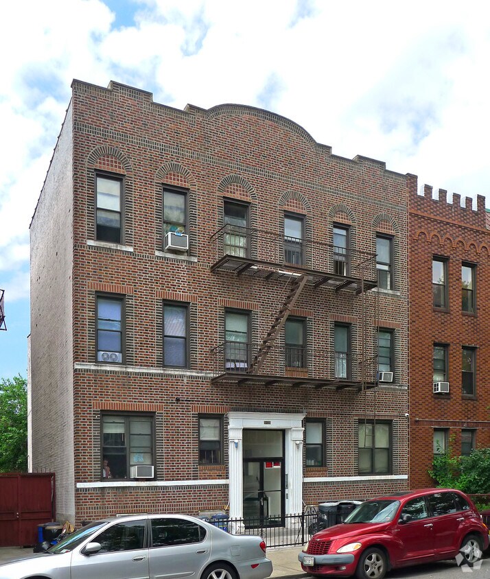 Foto del edificio - 2062 73rd St