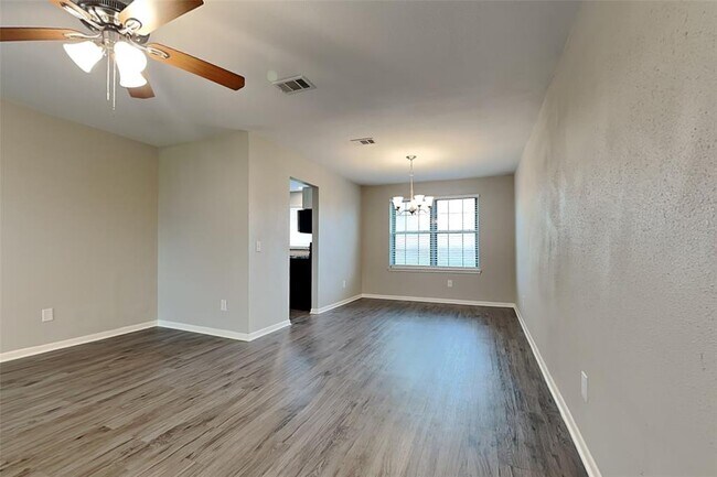Foto del edificio - 3714 Ginger Ln