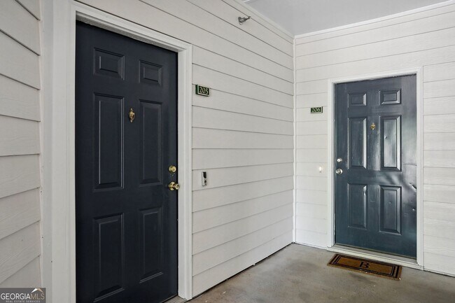 Building Photo - 206 Spring Heights Ln