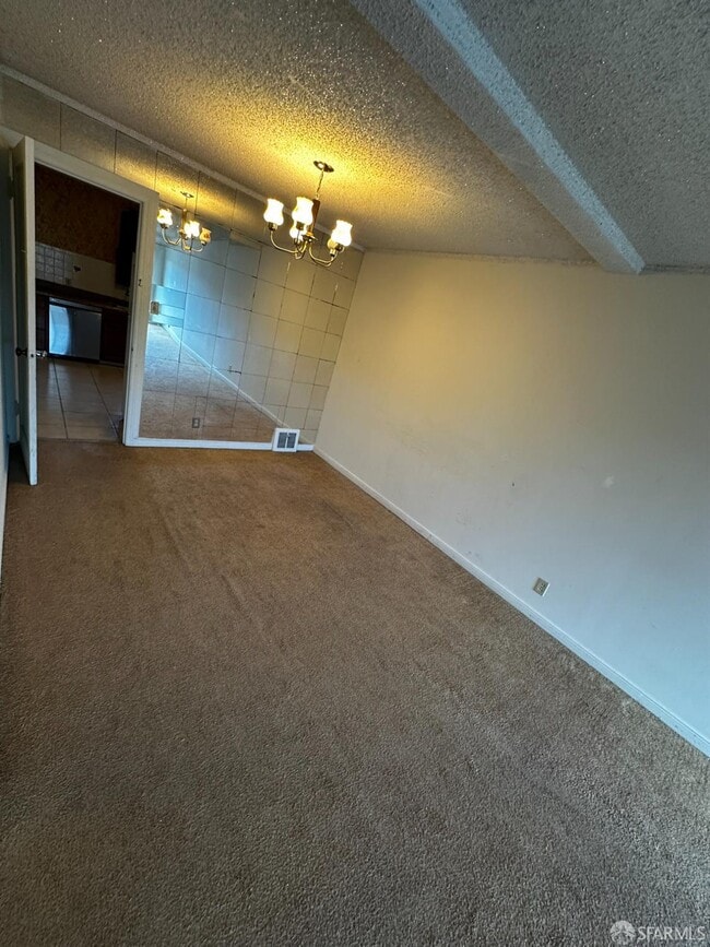 Building Photo - 1823 42nd Ave