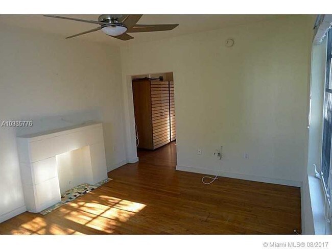 Building Photo - 741 15th St
