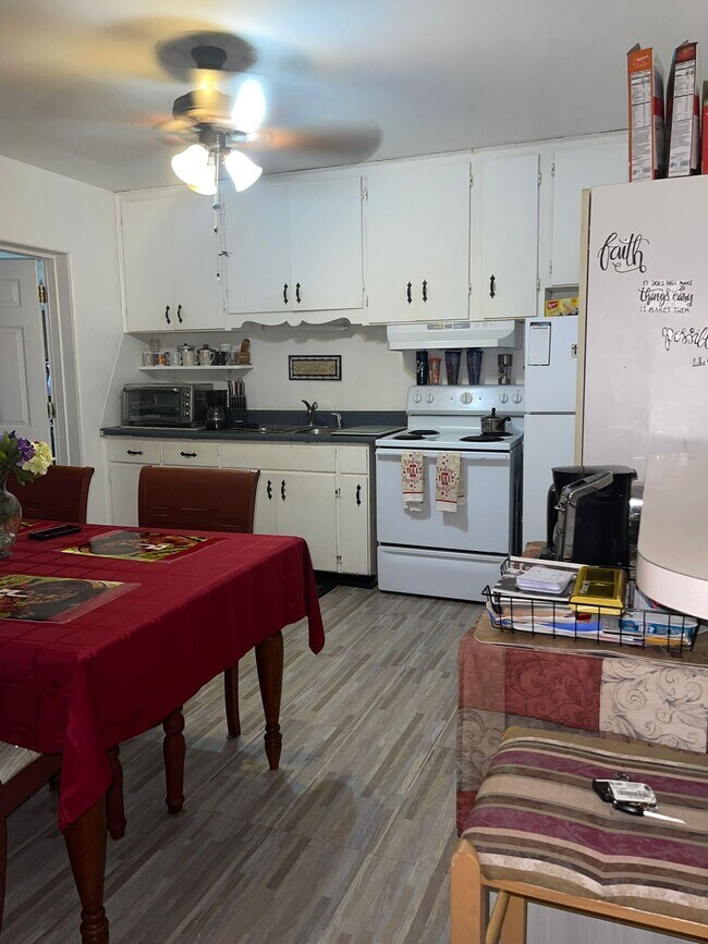 Foto del edificio - Great Studio home