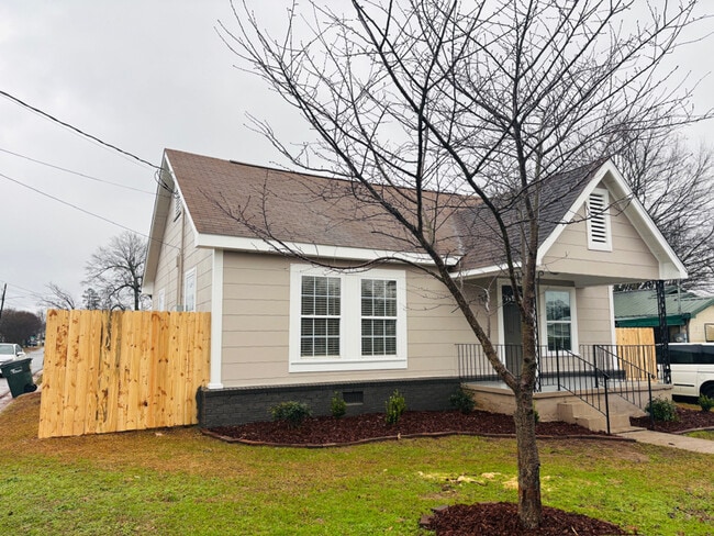 Foto del edificio - 703 31st Ave E