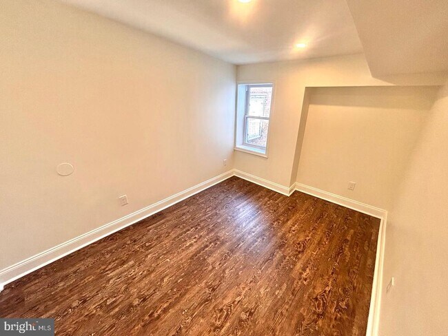 Foto del edificio - 1220 S 13th St