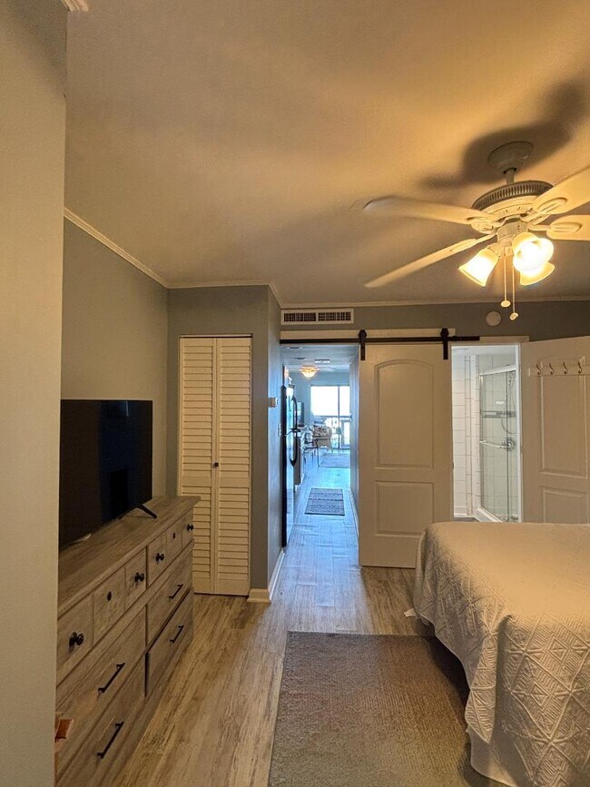 Foto del edificio - 7500 N Ocean Blvd