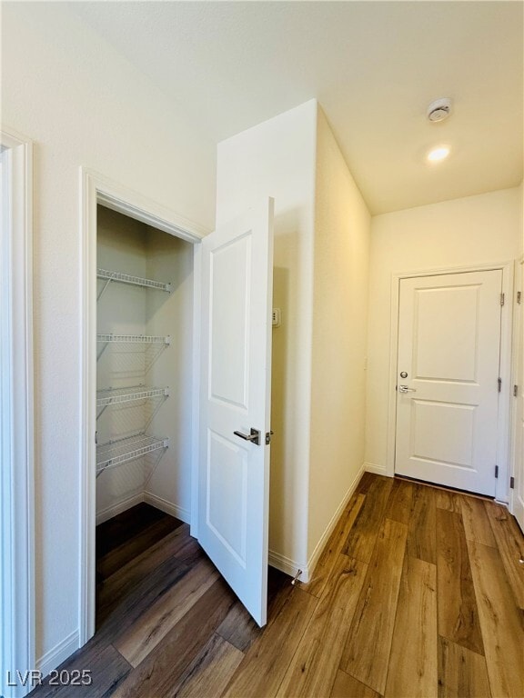 Building Photo - 1544 Little Penguin St