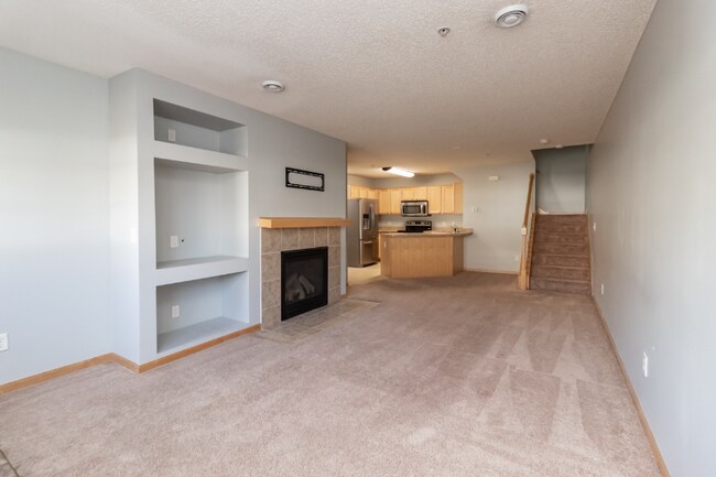 Foto del edificio - 16378 Elm Creek Ln