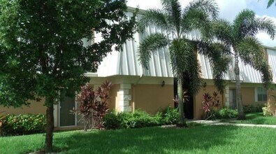 Building Photo - 3615 Citrus Trce
