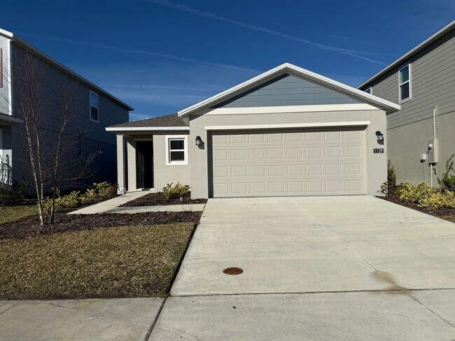 Foto del edificio - Beautiful 3 bedroom 2 bathroom house