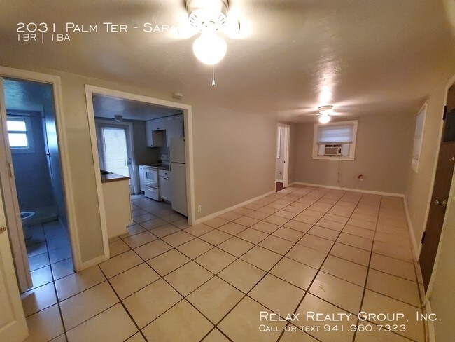 Building Photo - 2031 Palm Terrace