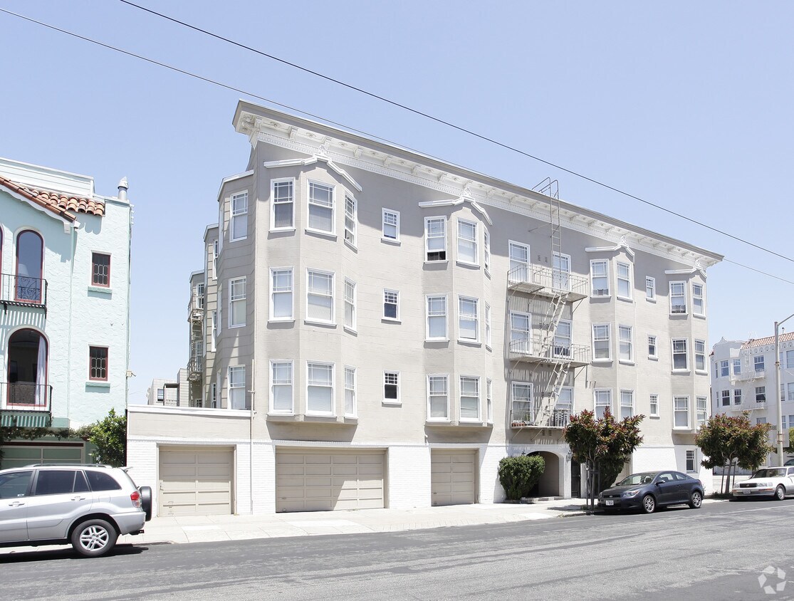 Building Photo - 2300 Francisco St