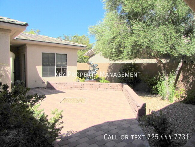 Foto del edificio - ONE STORY CASITA HOME IN ANTHEM COUNTRY CLUB!
