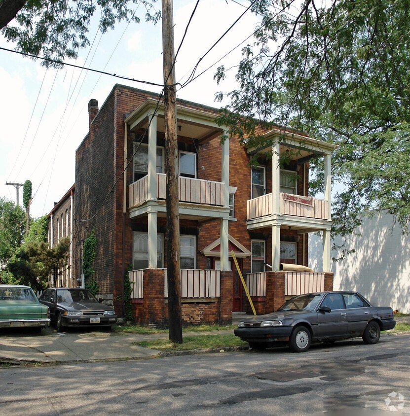 Building Photo - 1514 E 49th St