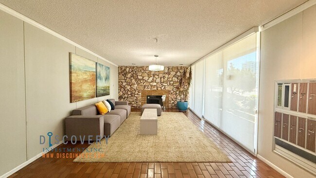Foto del edificio - Lake Merritt Condominium 2 Bedroom, 2 Bath...