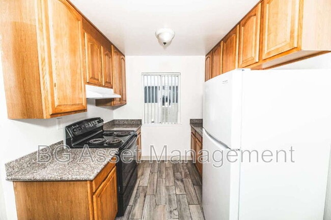 Building Photo - 459 San Marco St