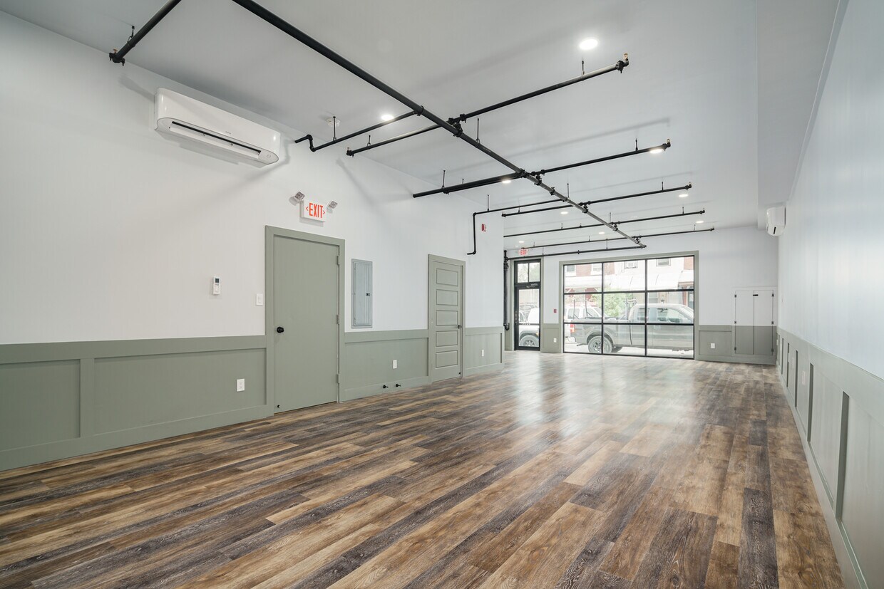 Foto principal - 342 W Queen Ln
