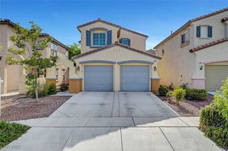 Building Photo - 2431 Lilac Cove St