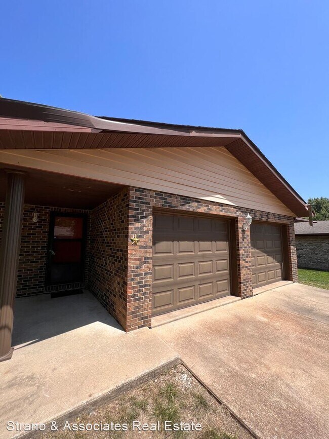 Building Photo - 3 br, 2 bath House - 312 Weatherstone Drive